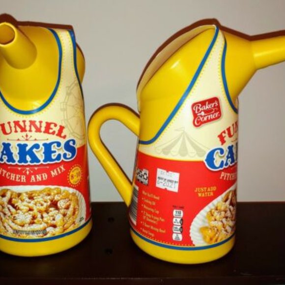 Set of 2 Brand New Funnel Cake Pitcher Birthday Carnival Party Supplies Lot - Picture 5 of 6
